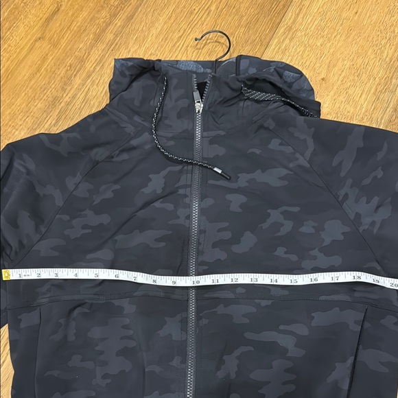 Fabletics One Jacket - Picture 5 of 6